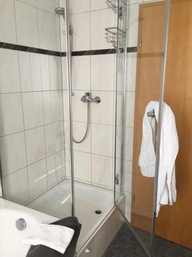 Ferienwohnung Loretta ترابن ترارباخ المظهر الخارجي الصورة